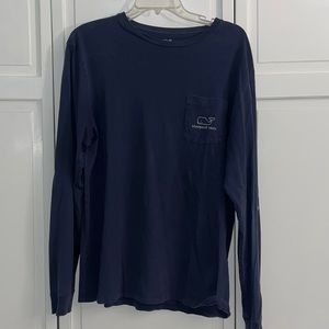Vineyard Vines navy classic men’s long sleeve t-shirt. Size medium.